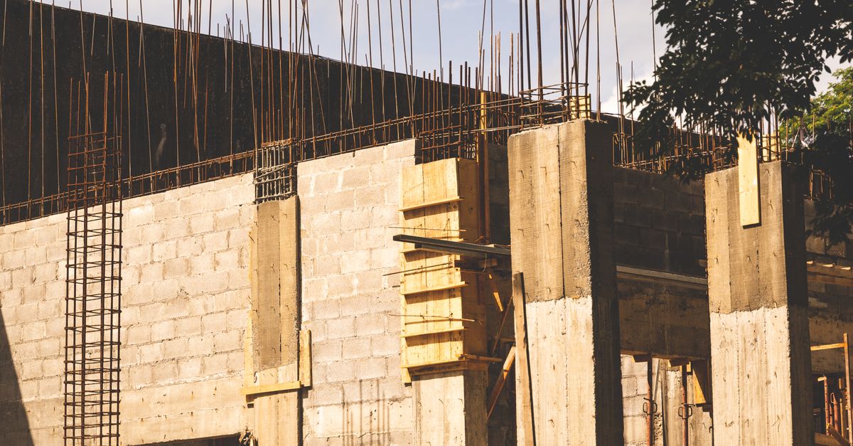 Navigating Permits and Regulations for Home Renovations